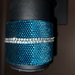 Elegant Blue Crystal Bracelet